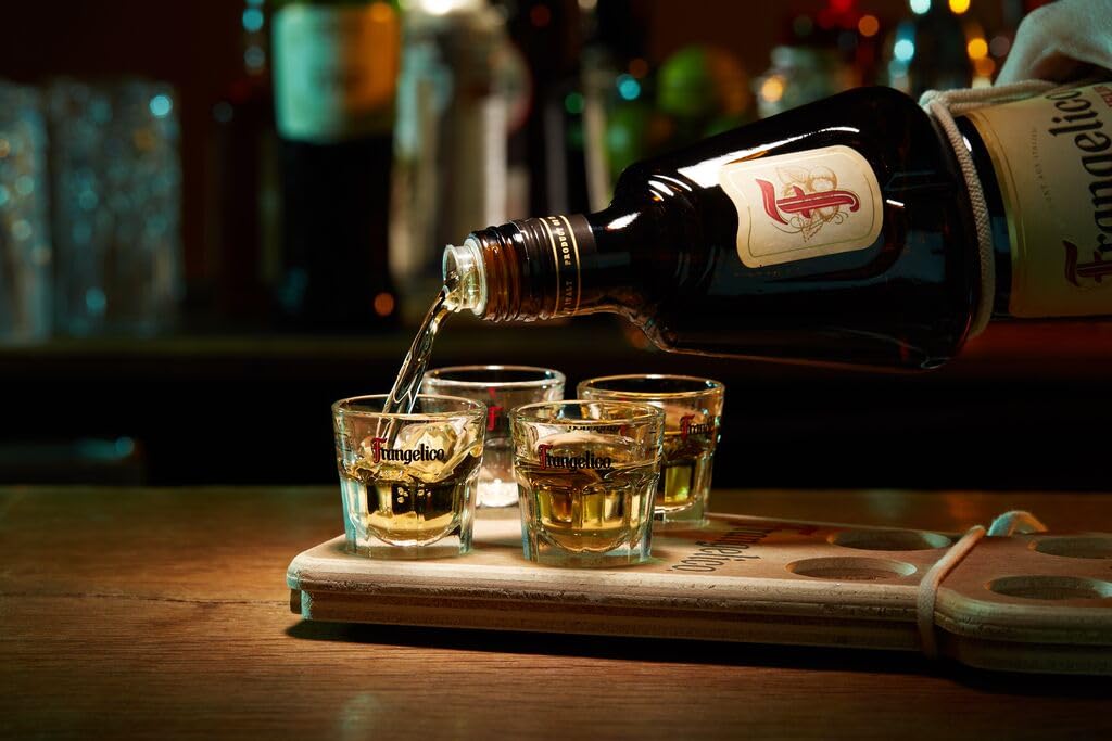 Licor Frangelico de avellana 700ml origen italiano
