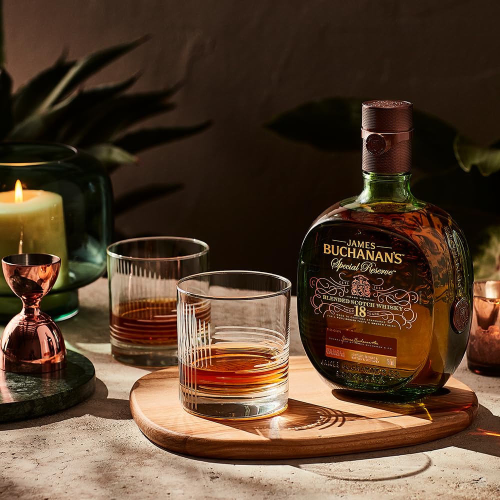 Buchanan's, Special Reserve 750ml, Whisky Escocés, Añejado 18 Años, Sabor Dulce y Cítrico