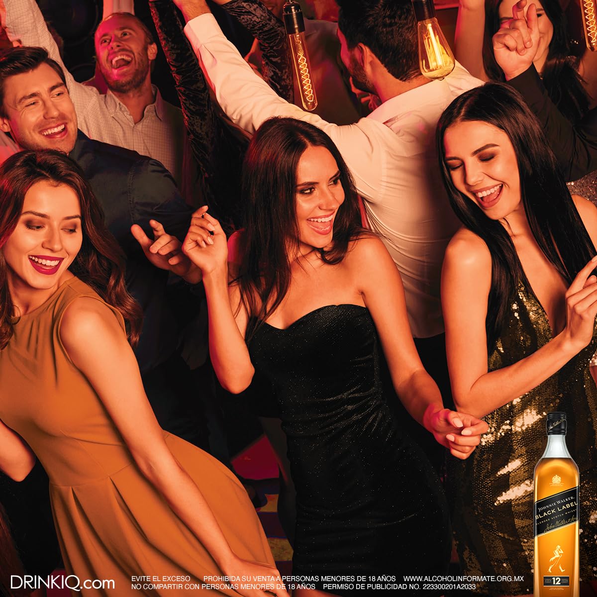 Johnnie Walker, Black Label, 1 L, Whisky Blended Scotch, Envejecido 12 Años, Sabor Dulce y Ahumado