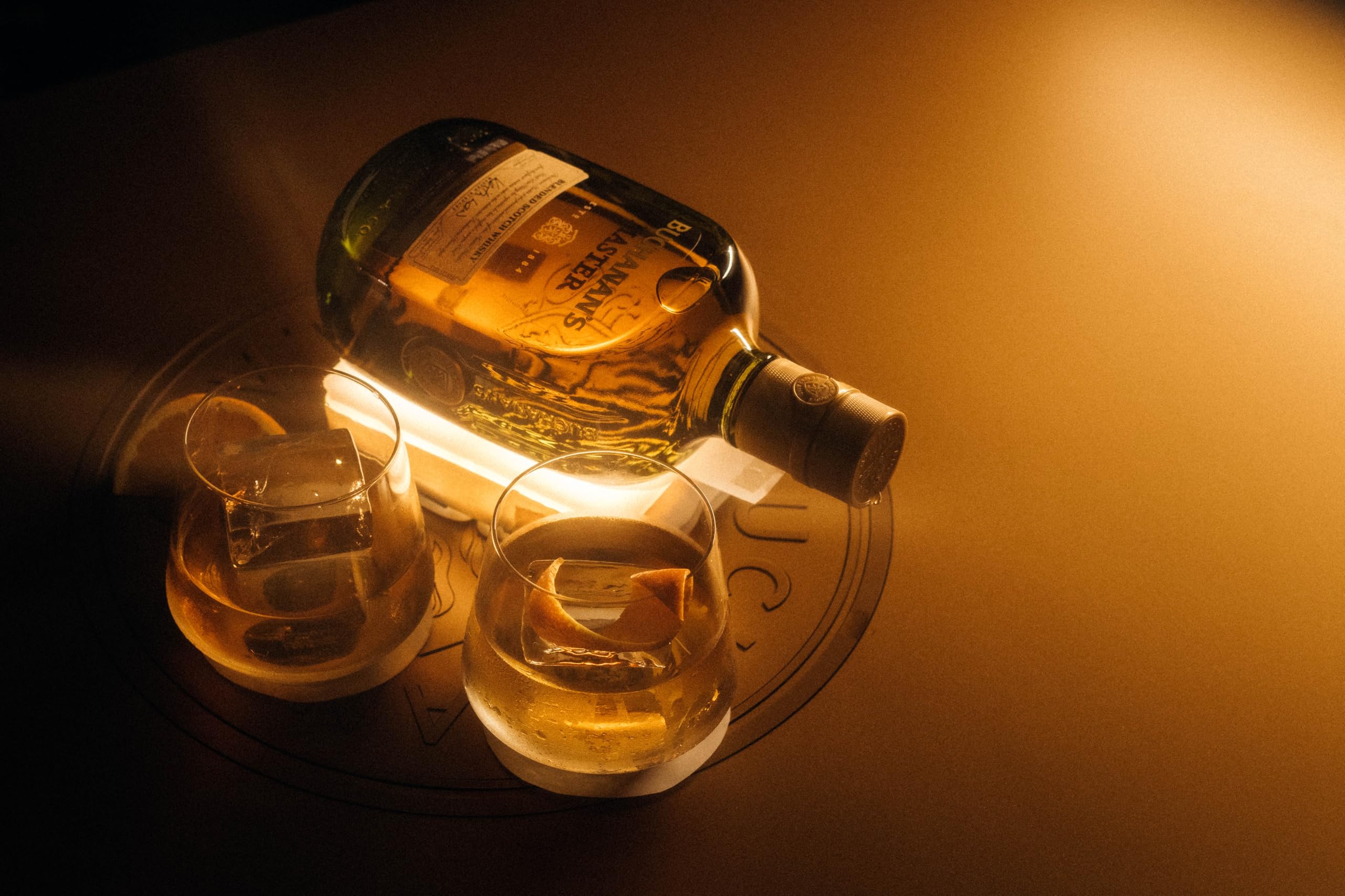 Buchanan's, Special Reserve 750ml, Whisky Escocés, Añejado 18 Años, Sabor Dulce y Cítrico