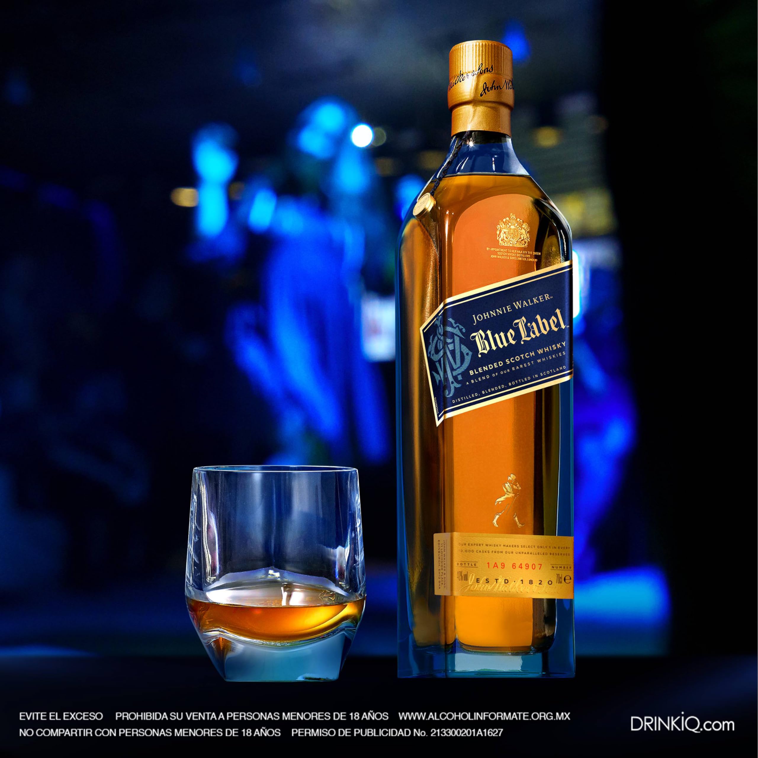 Johnnie Walker, Blue Label, 750 ml, Whisky Blended Scotch, Sabor Poderoso y Persistente, Balanceado